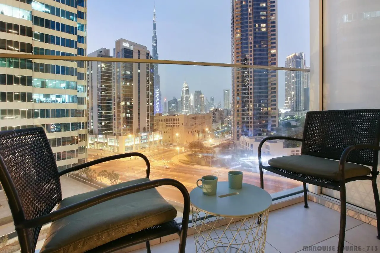 Luxury Studios With Burj Khalifa Or Canal View In Downtown - Marquise Square Tower Dubai
