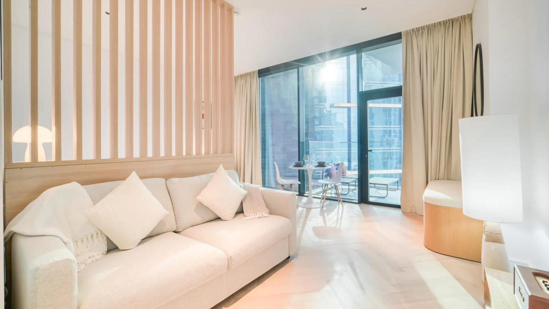 Luxury Studios With Burj Khalifa Or Canal View In Downtown - Marquise Square Tower Dubai