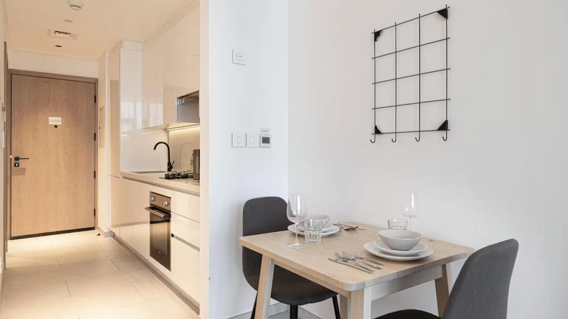Apartment Luxury Studios With Burj Khalifa View - Marquise Square Tower Dubai Vereinigte Arabische Emirate