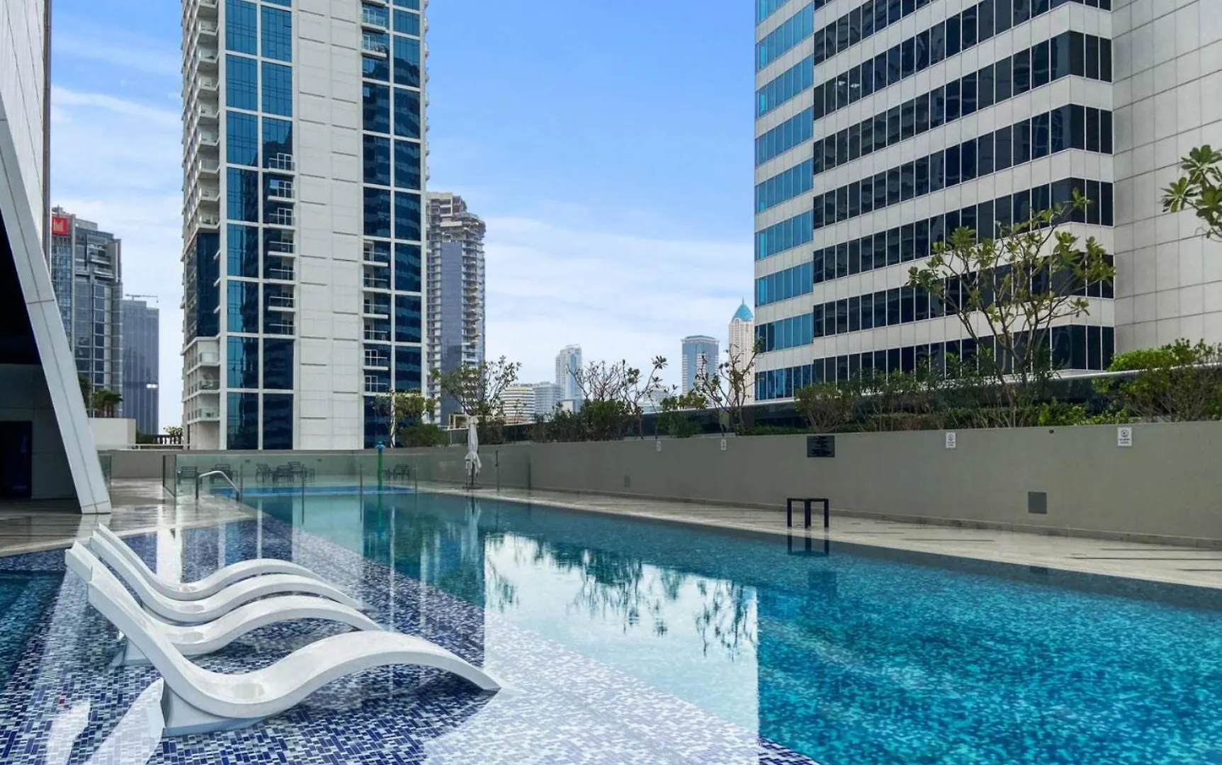 Apartment Luxury Studios With Burj Khalifa View - Marquise Square Tower Dubai