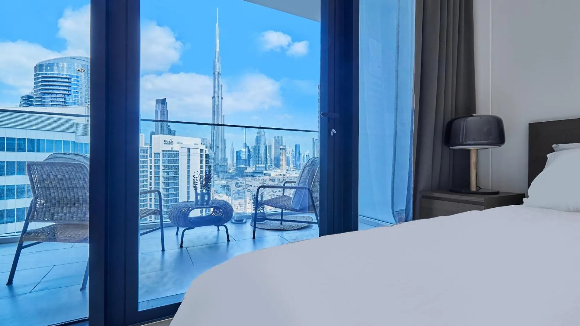 Luxury Studios With Burj Khalifa View - Marquise Square Tower Dubaj 0*,  Spojené arabské emiráty